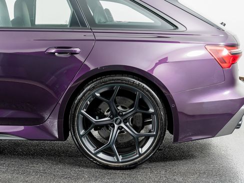 Used 2025 Audi RS 6 performance image 18