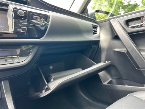 Used 2015 Toyota Corolla LE Premium FWD image 53