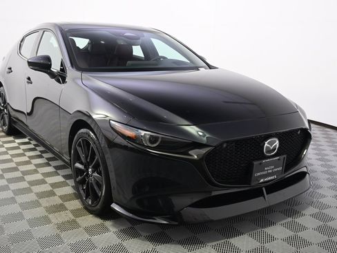 Certified 2025 MAZDA MAZDA3 Hatchback w/Premium Plus Pkg image 8