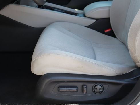 Used 2023 Honda Accord EX image 10