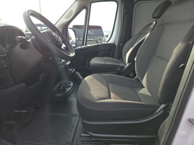 Used 2025 RAM ProMaster 1500 w/ Convenience Group FWD image 10