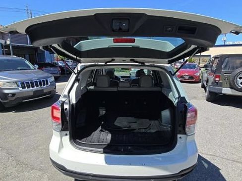 Used 2018 Subaru Forester 2.5i Limited AWD/4WD image 35