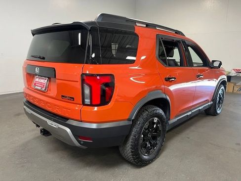 Used 2026 Honda Passport TrailSport Elite image 3
