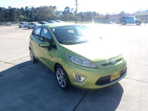 Used 2011 Ford Fiesta SES image 4