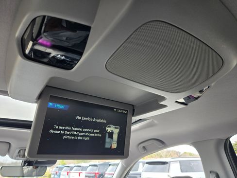 Used 2019 Honda Pilot Touring image 33