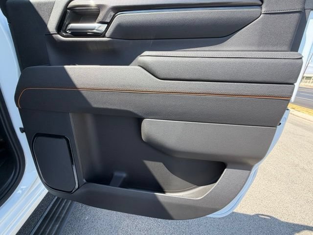 New 2026 GMC Sierra 2500 AT4 w/ AT4 Premium Plus Package AWD/4WD image 22