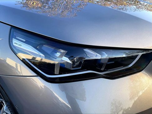 Used 2026 BMW i5 eDrive40 w/ Premium Package image 28