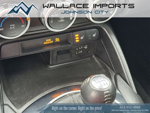 Used 2021 MAZDA MX-5 Miata Grand Touring image 30