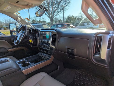 Used 2015 Chevrolet Silverado 2500 LTZ w/ Duramax Plus Package image 17