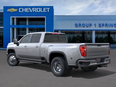 New 2026 Chevrolet Silverado 3500 LTZ w/ LTZ Convenience Package AWD/4WD image 3