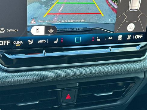 New 2026 Volkswagen Tiguan S image 19