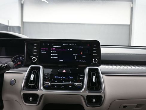 Used 2022 Kia Sorento S w/ Panoramic Sunroof Package image 48