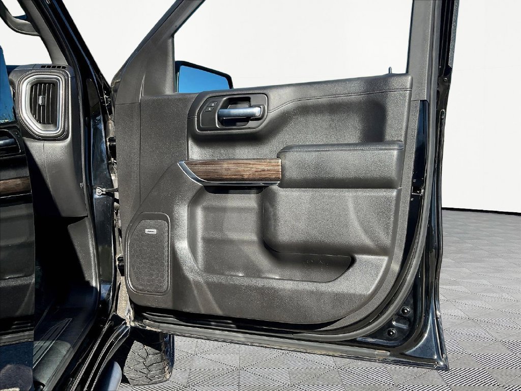 Used 2019 Chevrolet Silverado 1500 RST w/ All-Star Edition AWD/4WD image 32