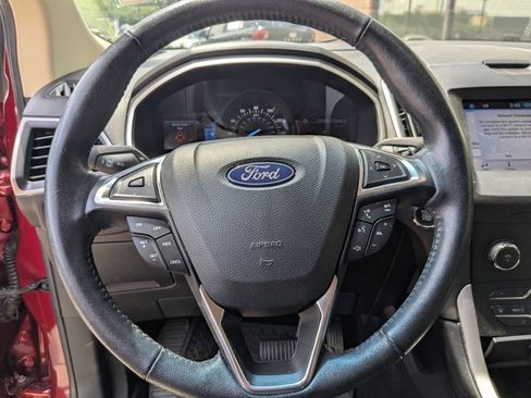 Used 2019 Ford Edge SEL w/ Equipment Group 201A FWD image 11