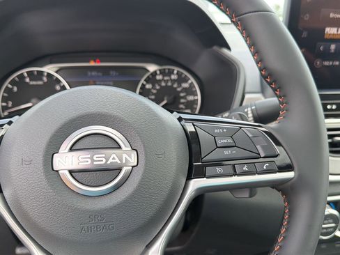 New 2026 Nissan Altima 2.5 SR w/ SR Midnight Edition Package FWD image 22