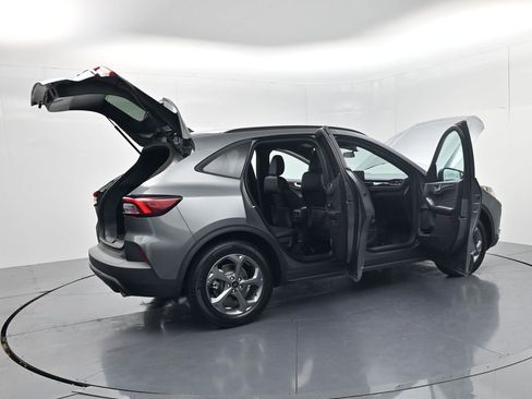 Used 2025 Ford Escape ST-Line image 60