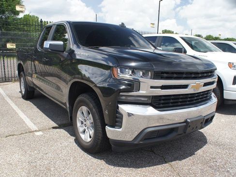 Used 2021 Chevrolet Silverado 1500 LT RWD image 3
