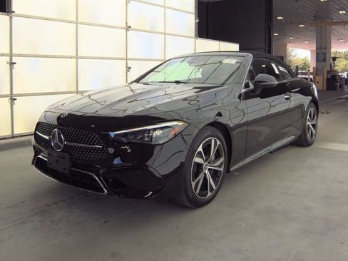 Used 2025 Mercedes-Benz CLE 300 4MATIC Cabriolet image 1