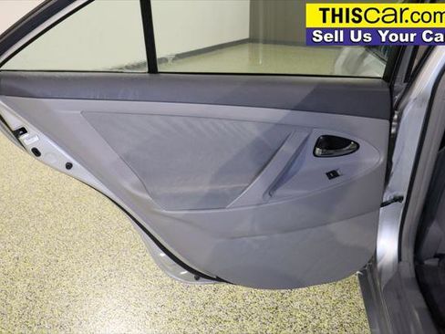 Used 2011 Toyota Camry LE image 26