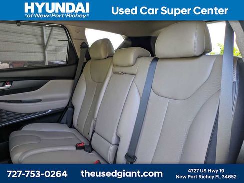 Used 2019 Hyundai Santa Fe FWD image 15