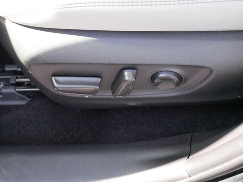 Certified 2023 Toyota RAV4 XLE Premium AWD/4WD image 20