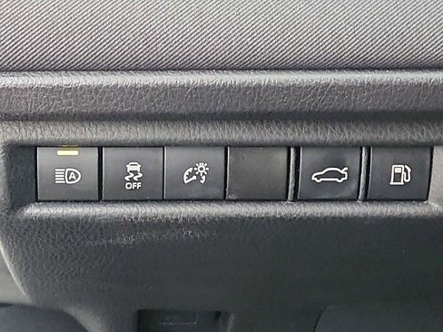 Used 2025 Toyota Camry LE FWD image 24