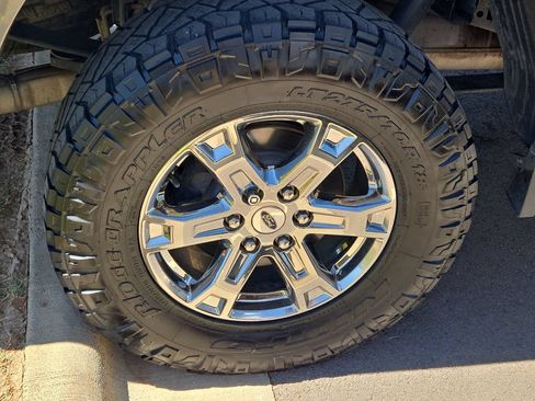 Used 2021 Ford F150 XLT w/ Equipment Group 302A High AWD/4WD image 5