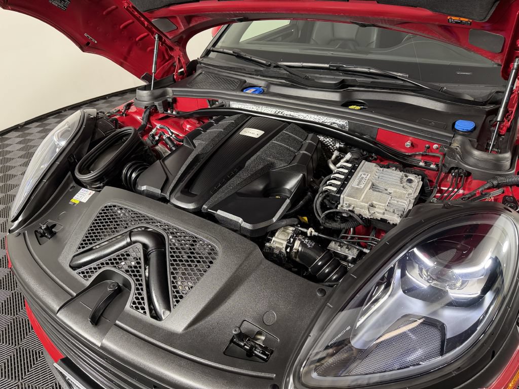 Used 2021 Porsche Macan S AWD/4WD image 62