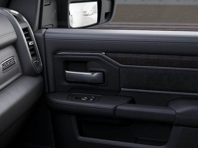 New 2026 RAM 3500 Laramie w/ Towing Technology Group AWD/4WD image 25