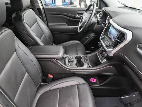 Used 2023 GMC Acadia SLT image 17