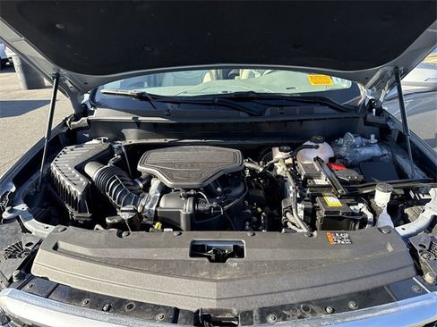 Used 2023 Cadillac XT6 Premium Luxury image 31