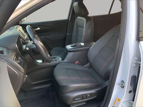 Used 2022 Chevrolet Equinox RS w/ LPO, Floor Liner Package FWD image 8