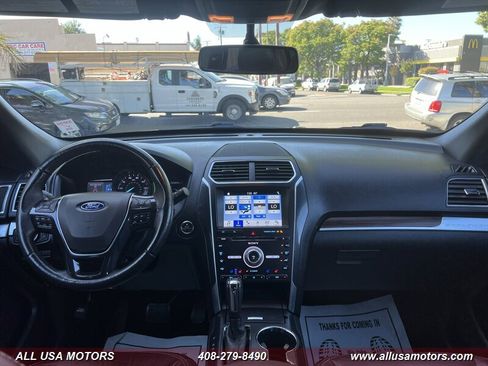 Used 2017 Ford Explorer Limited FWD image 33