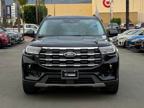 New 2026 Ford Explorer Active image 3