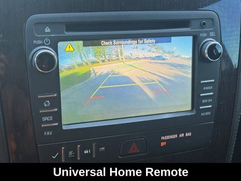 Used 2017 Chevrolet Traverse LT w/ Style and Technology Package image 14