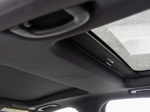 Used 2022 Alfa Romeo Giulia Ti w/ Active Assist Plus Package image 12