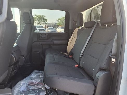 New 2025 GMC Sierra 3500 Pro w/ Convenience Package image 12