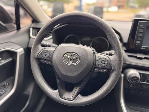 Used 2020 Toyota RAV4 XLE w/ Convenience Package AWD/4WD image 26