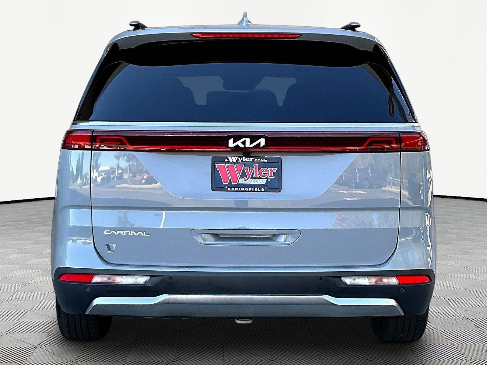 Used 2024 Kia Carnival SX Prestige FWD image 5