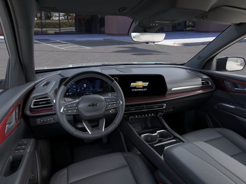 New 2026 Chevrolet Traverse Z71 w/ Enhanced Driving Package AWD/4WD image 15