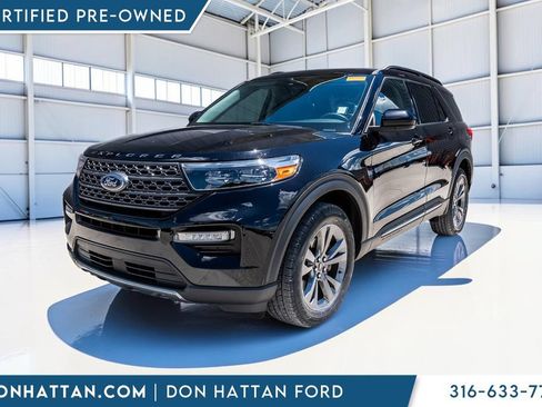 Certified 2023 Ford Explorer XLT w/ Equipment Group 202A AWD/4WD image 30