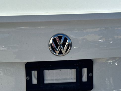 Used 2019 Volkswagen Jetta R-Line image 18