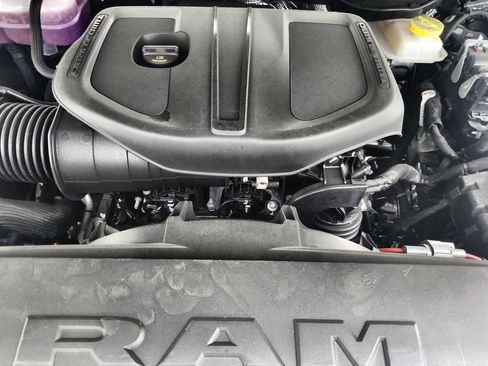 New 2026 RAM 1500 Express AWD/4WD image 32