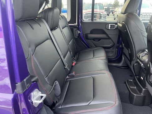 New 2026 Jeep Wrangler Unlimited Rubicon image 31