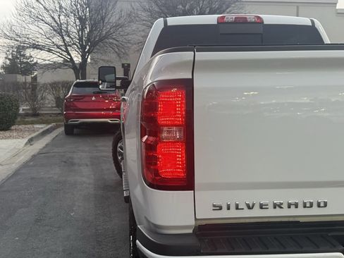 Used 2018 Chevrolet Silverado 3500 LTZ w/ Duramax Plus Package image 34