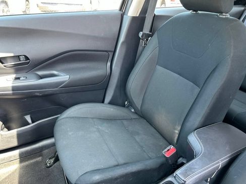 Used 2024 Nissan Kicks S FWD image 11