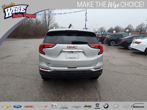 Used 2019 GMC Terrain SLT image 4