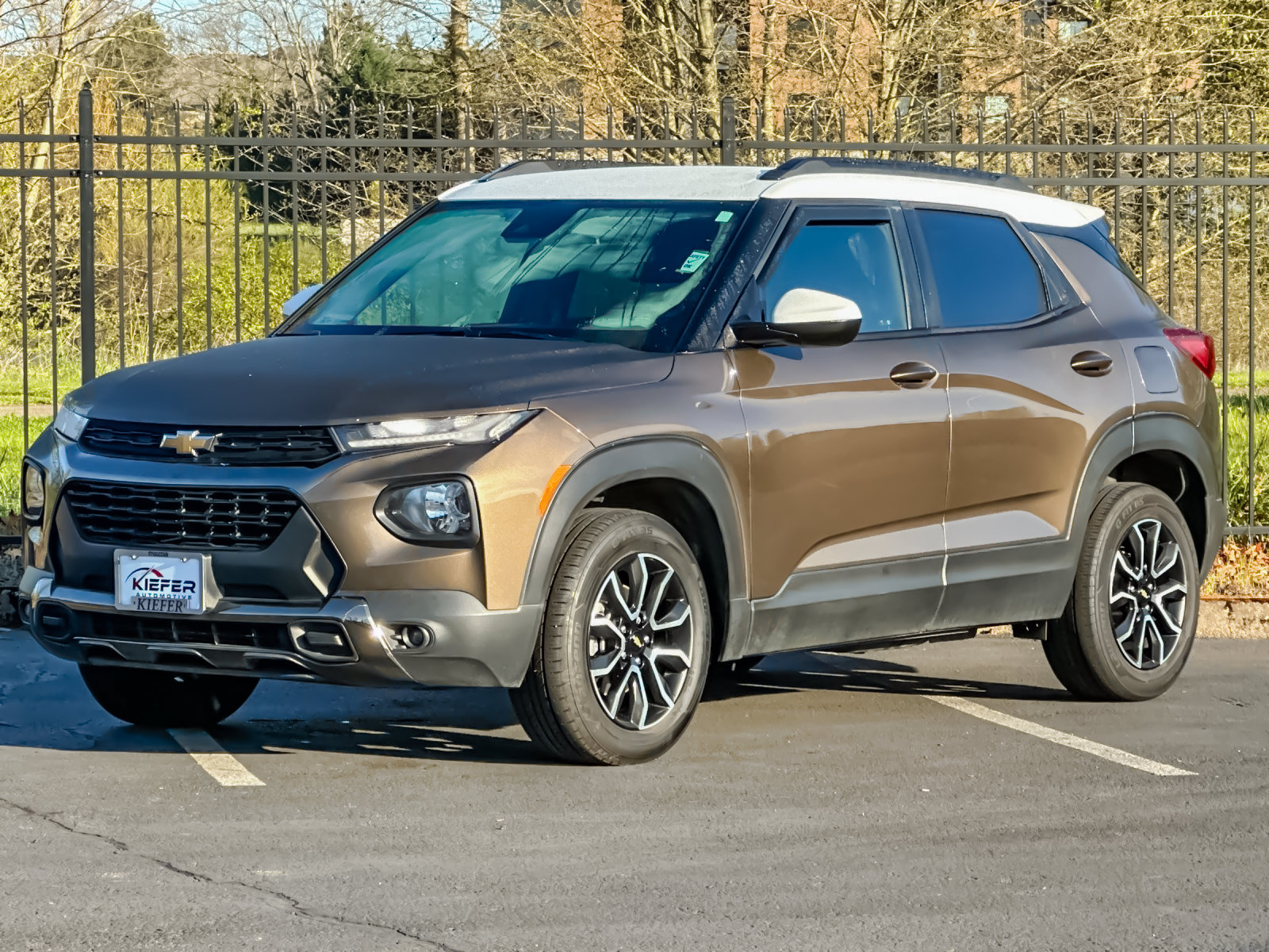 Used 2021 Chevrolet TrailBlazer ACTIV w/ Technology Package AWD/4WD image 9