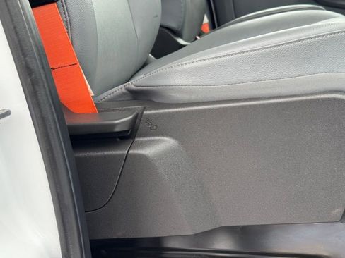 Used 2019 Ford Transit 350 148 High Roof Extended image 21