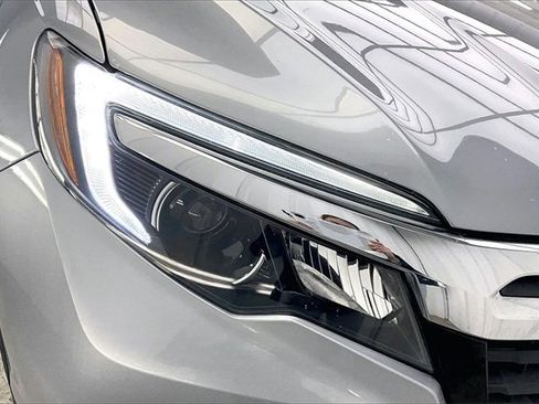 Used 2018 Honda Ridgeline RTL-E image 26